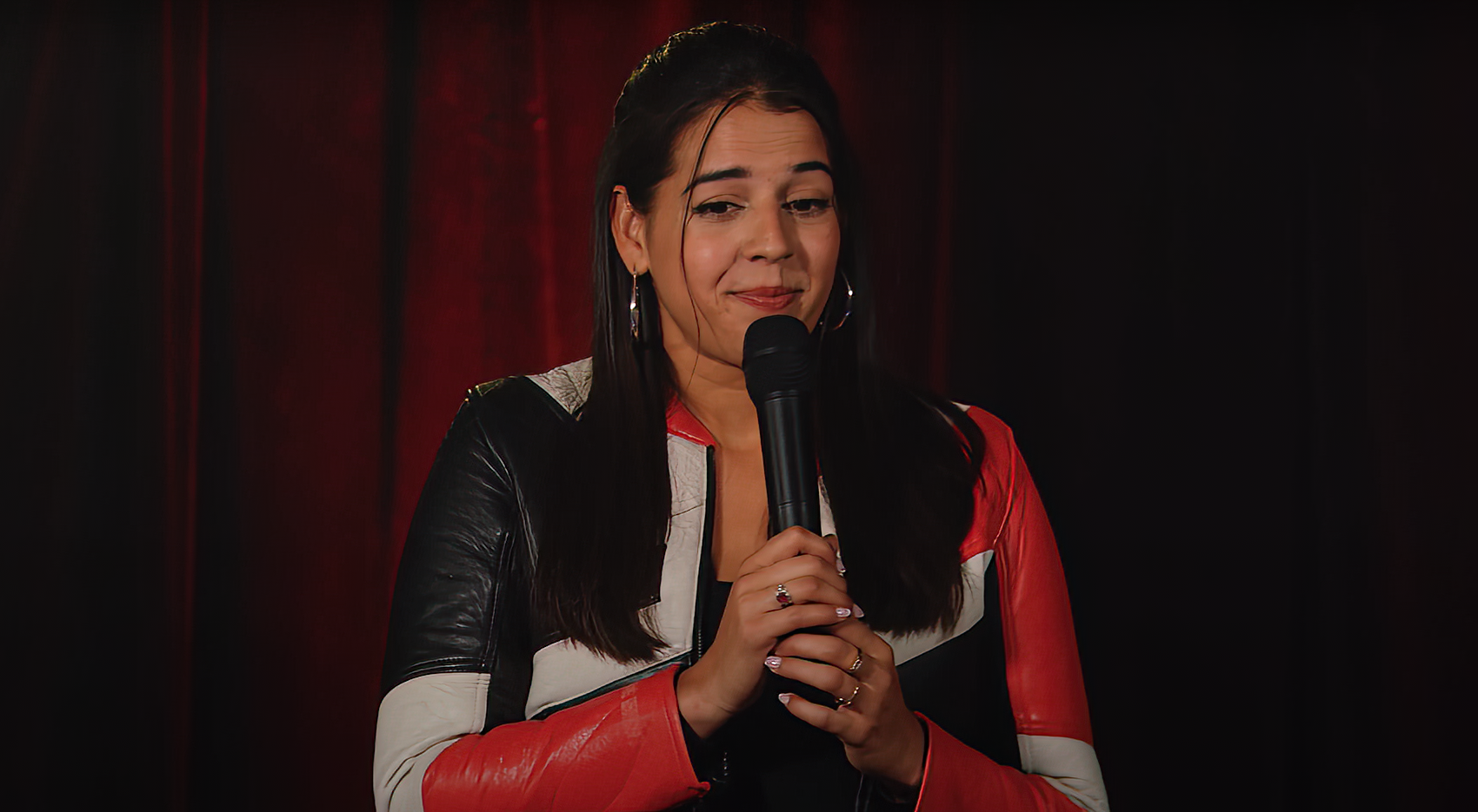 Kim Congdon's New Standup Comedy Special: ‘Childless Milf’ - Comedy Lens